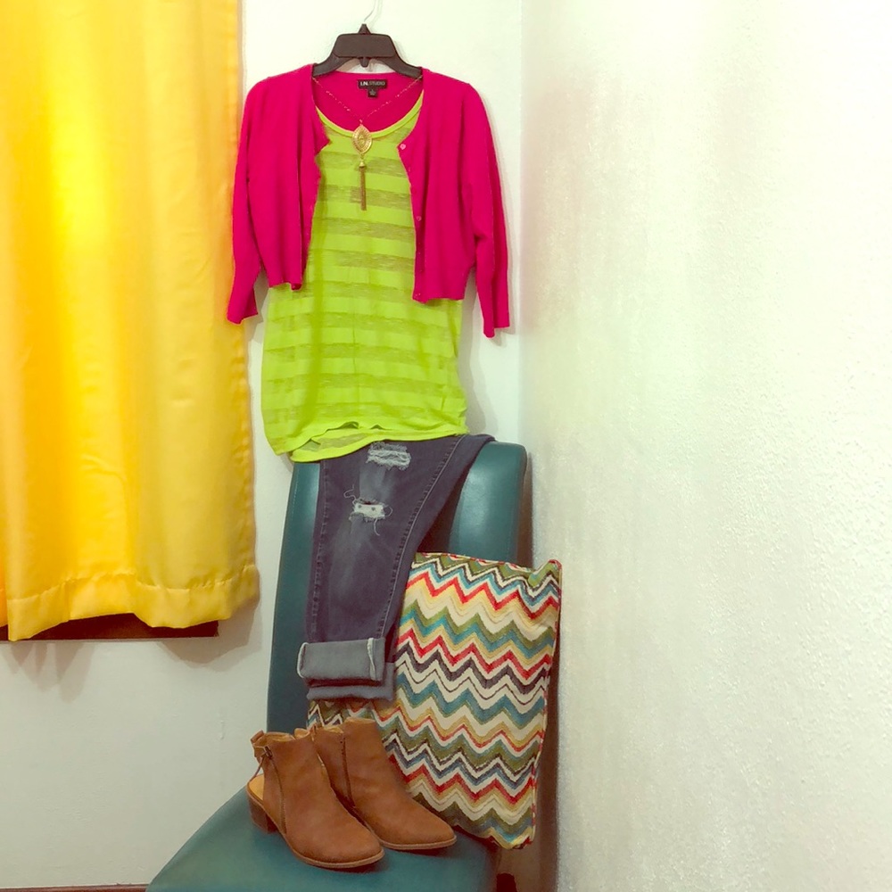 Size L quarter sleeve cardigan